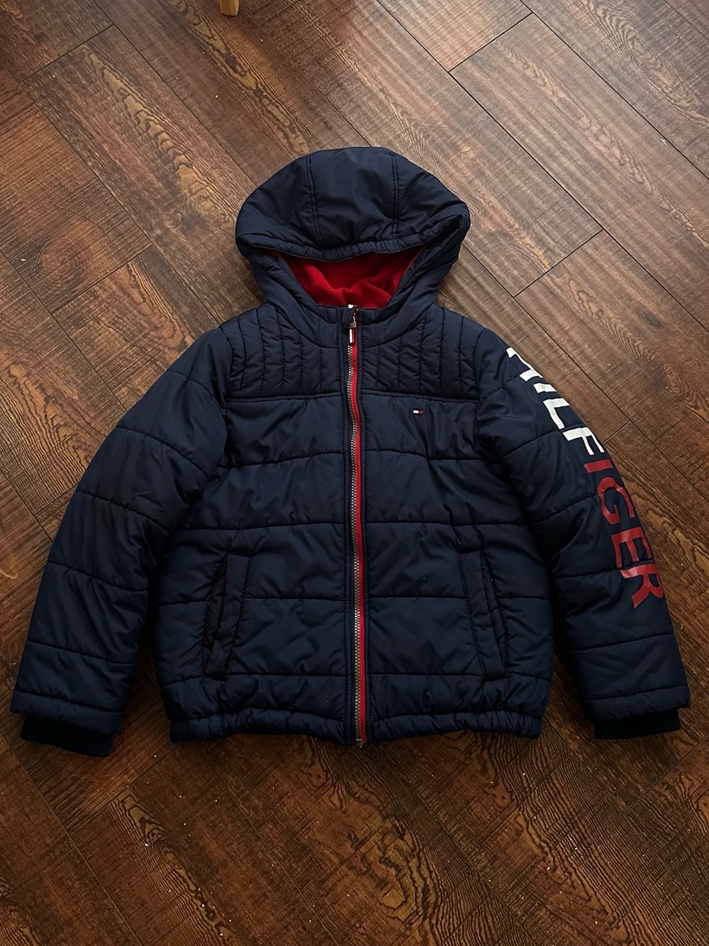 Tommy Hilfiger Navy Puffer Jacket with Red Trim and Logo Sleeve